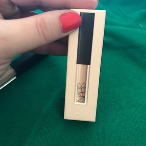 NARS Radiant Creamy Concealer